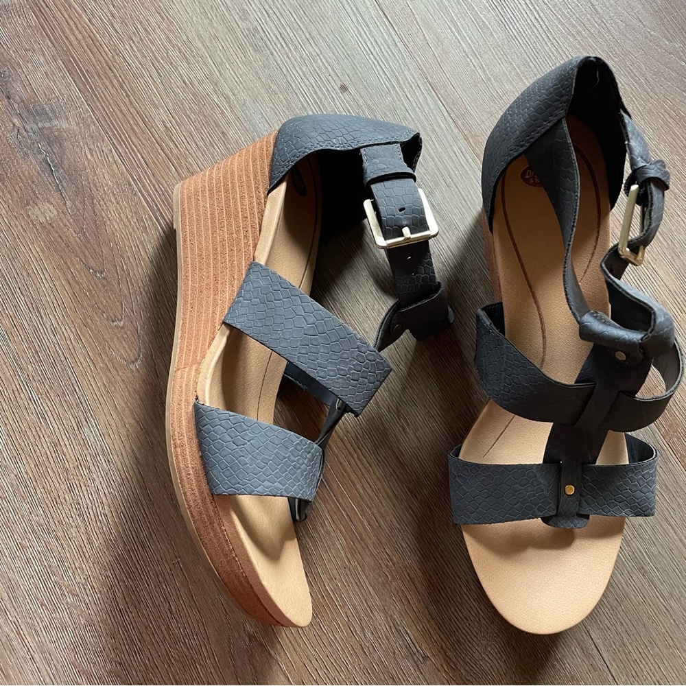 Dr. Scholl’s Women’s Barton Wedge Sandal SZ 8.5 blue/tan